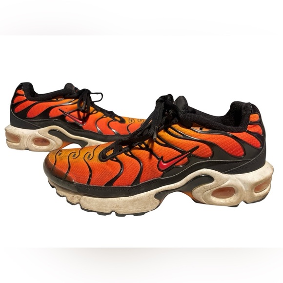 Nike Air Max Plus TN Black and Orange Sneakers - Picture 1 of 5